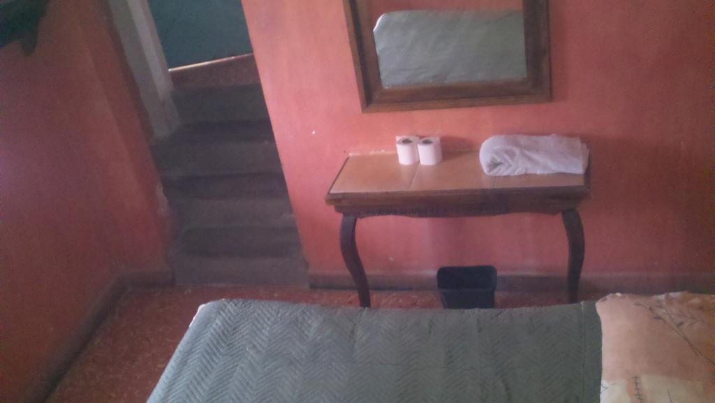 Hotel Casa De Huespedes Hidalgo Теуакан Номер фото